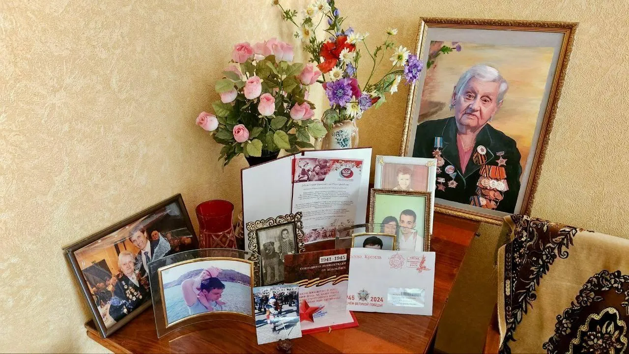 Волонтеры Подмосковья поздравили ветеранов ДНР с наступающим Днем Победы