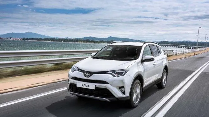 У жительницы Люберец украли Toyota Rav 4 за 1,7 млн рублей