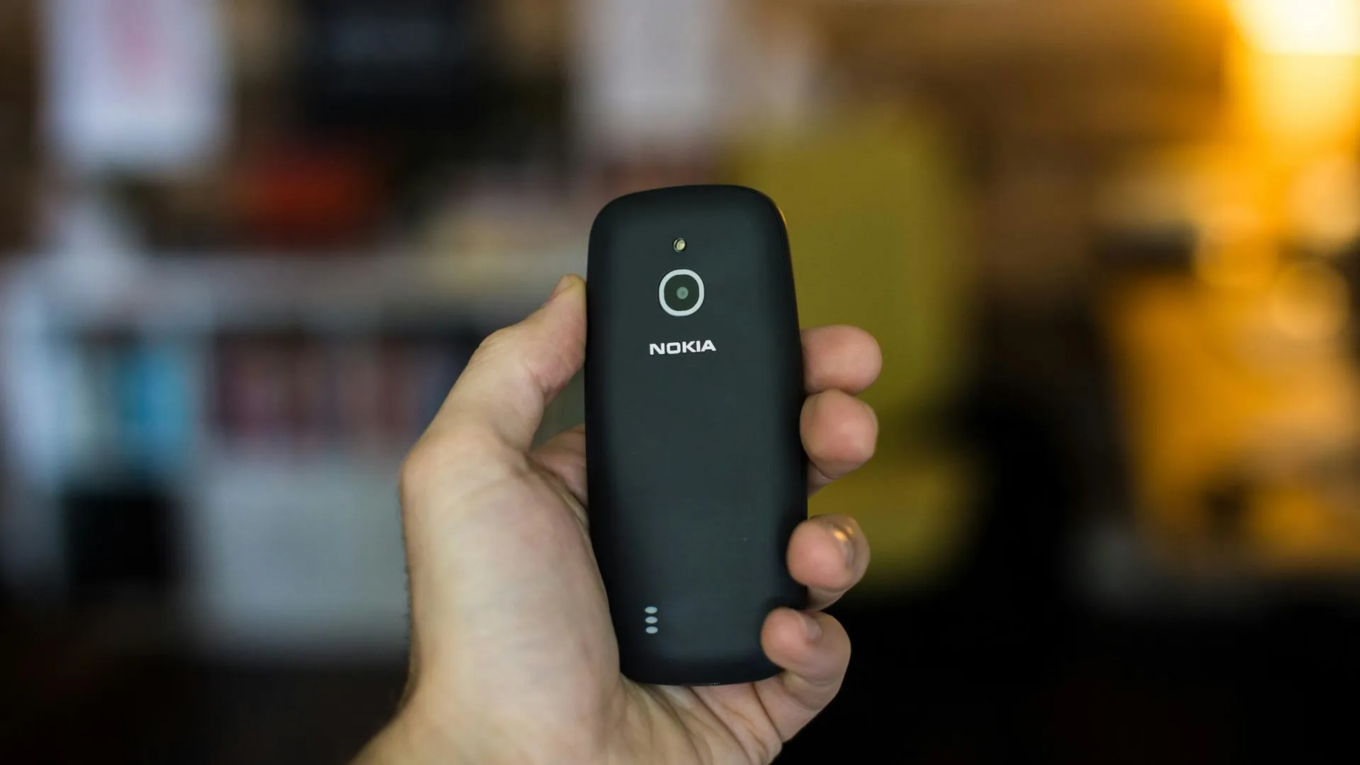 HMD Global перевыпустит четыре кнопочных телефона Nokia с кнопкой AI