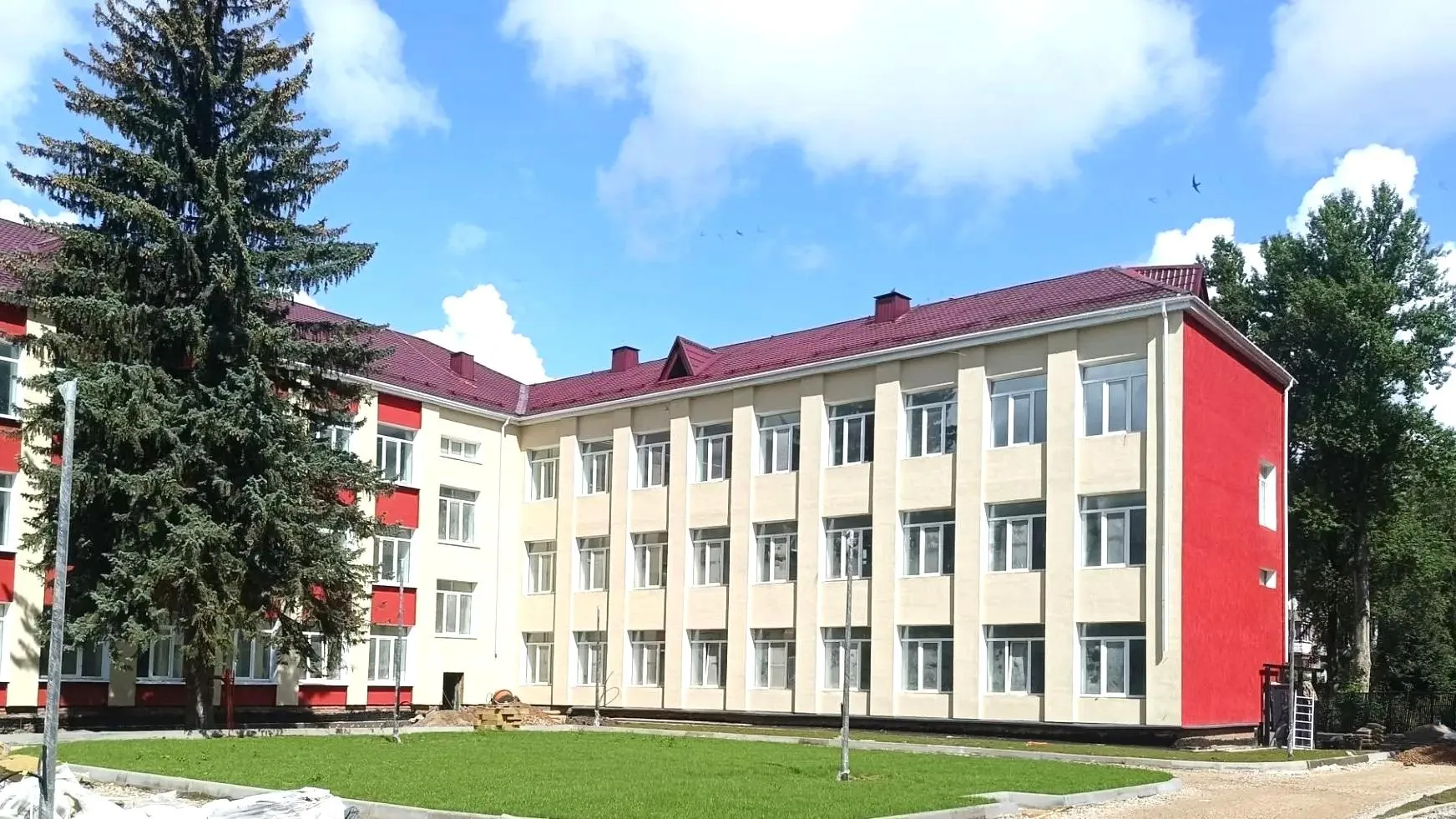 В Клину капремонт лицея № 10 завершат к 1 сентября