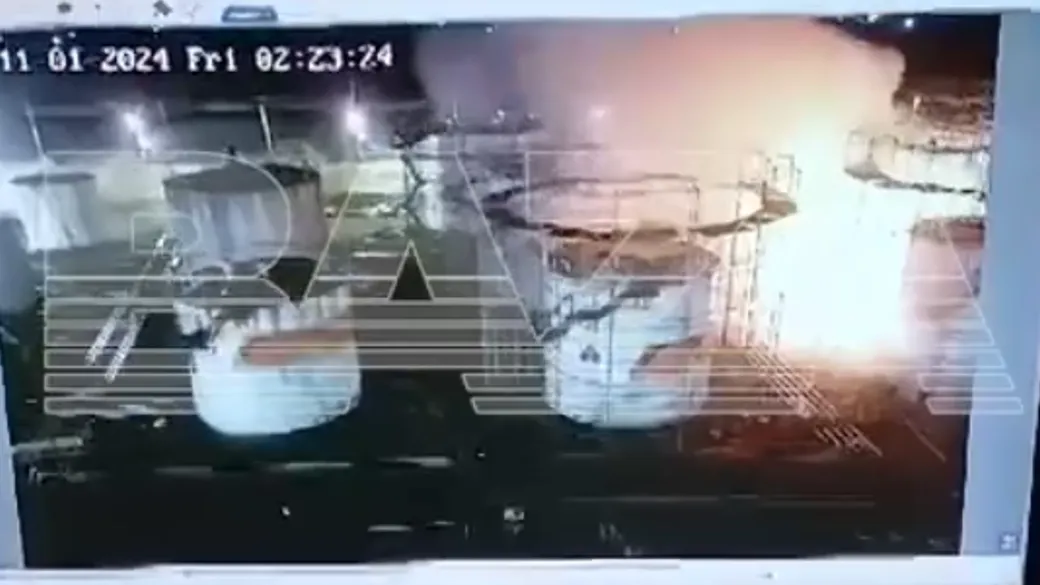 Опубликовано видео удара дрона по нефтебазе на Ставрополье