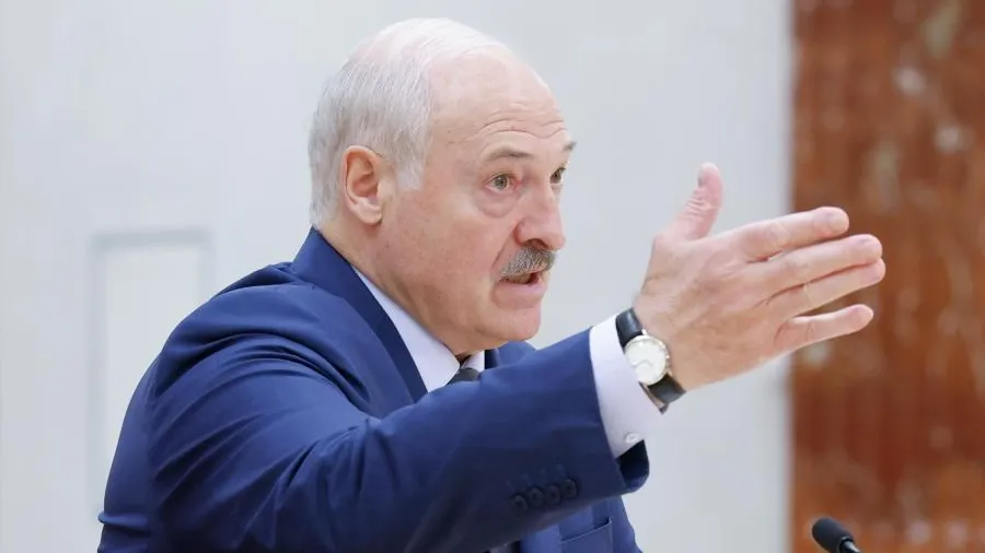 Лукашенко призвал развивать торговлю с Польшей, Литвой и Латвией