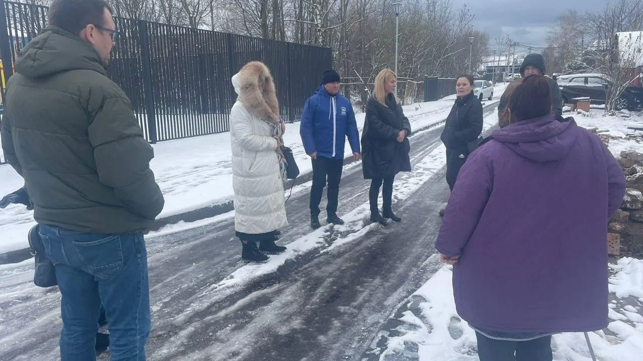 Председатель Совета депутатов Щелкова посетила микрорайон Потапово
