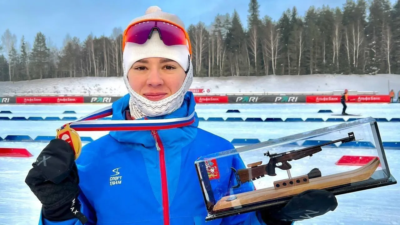 Подмосковная спортсменка победила в индивидуальной гонке на этапе Кубка РФ по биатлону