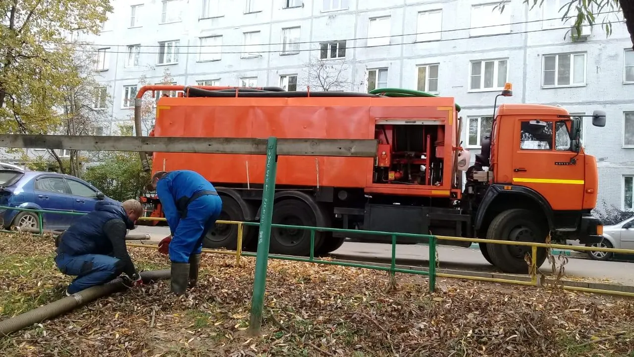 Ливневую канализацию промоют в микрорайоне Силикат Котельников