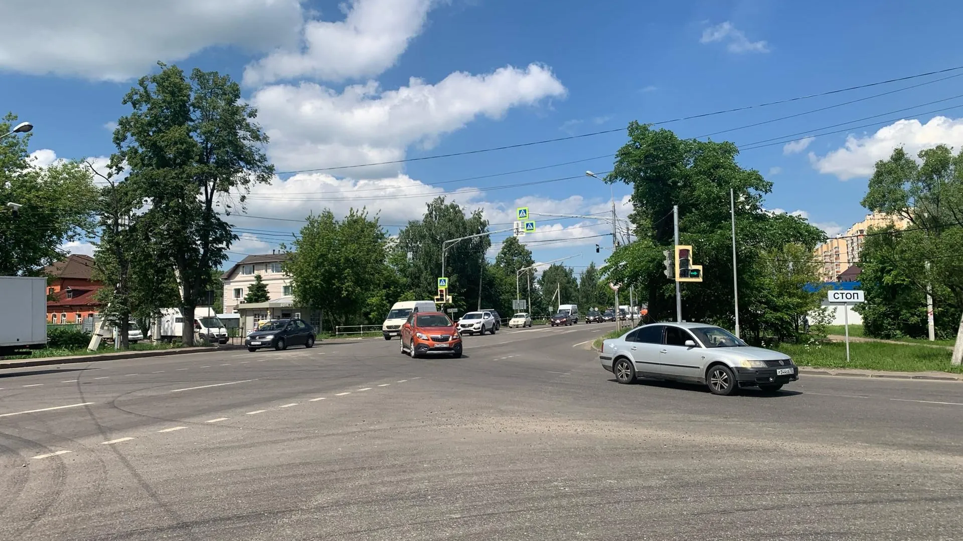 В Подольске увеличили работу светофора на повороте на поселок МИС по просьбе жителей