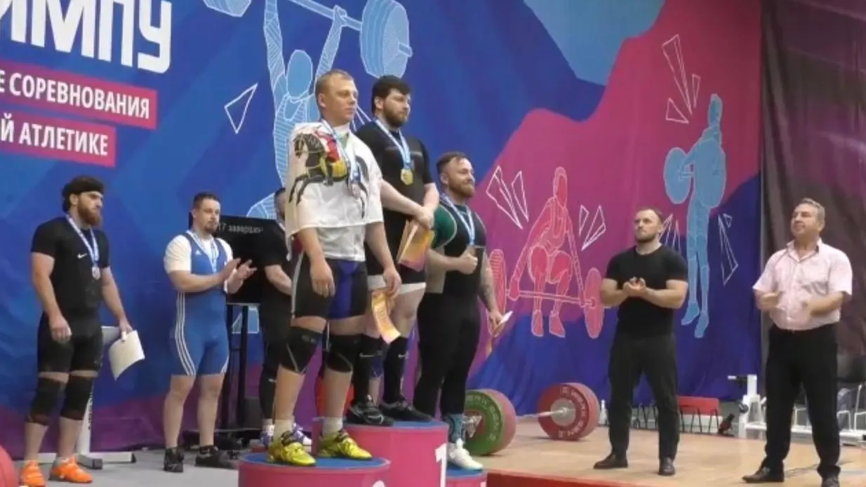 Инженер Химок выиграл «золото» в тяжелой атлетике