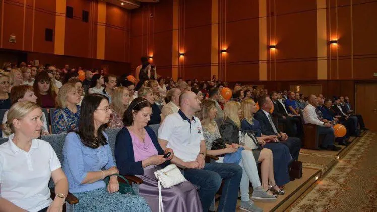Почти 300 человек работают в МФЦ Красногорска