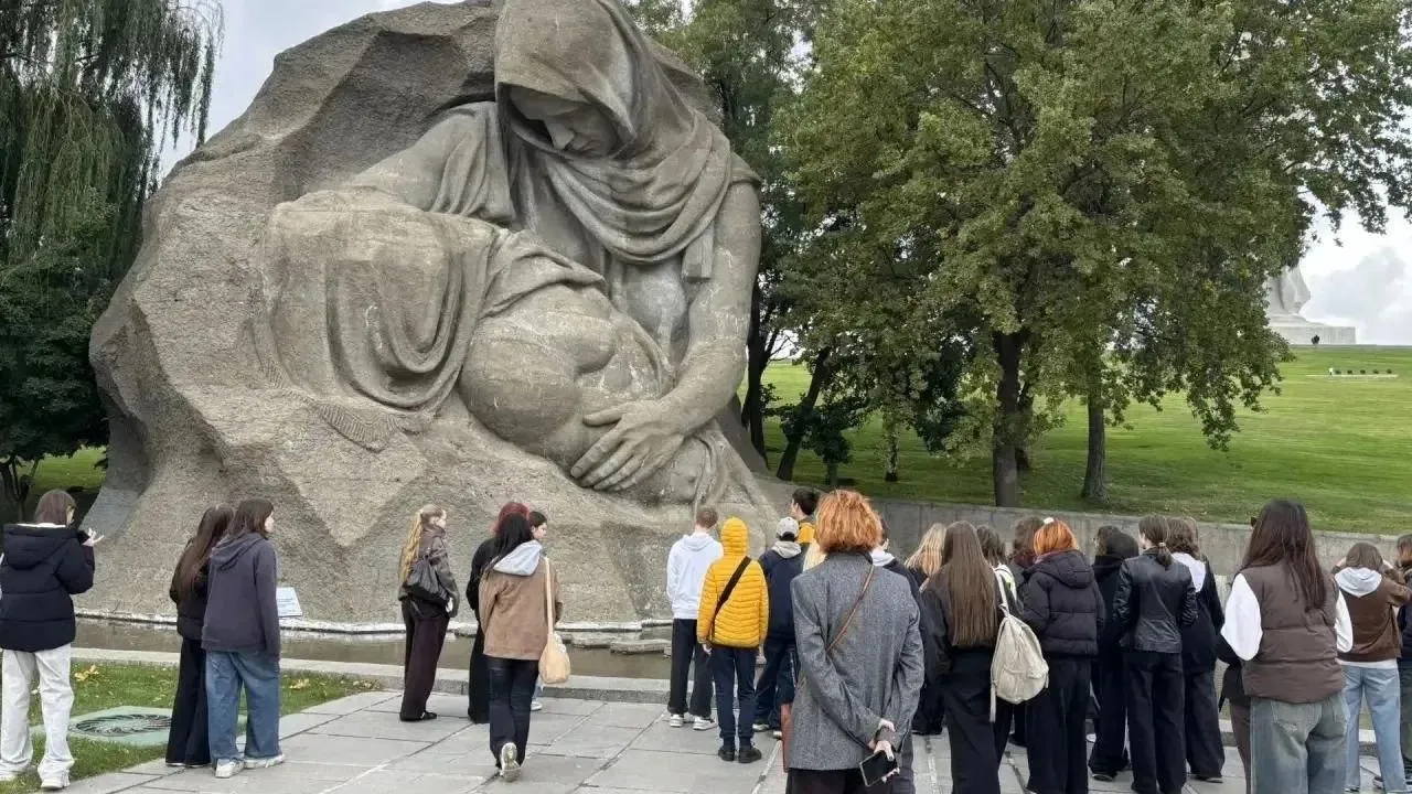 Юные мытищинцы посетили город-герой Волгоград