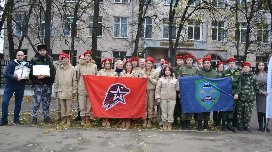 Жители Щелкова собрали теплые вещи и снаряжение для военнослужащих