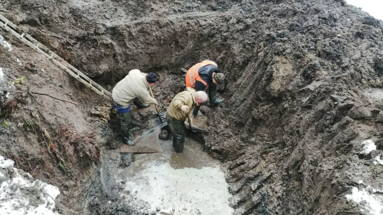 Более 4,2 км канализационных сетей промыли в Электростали в 2022 г