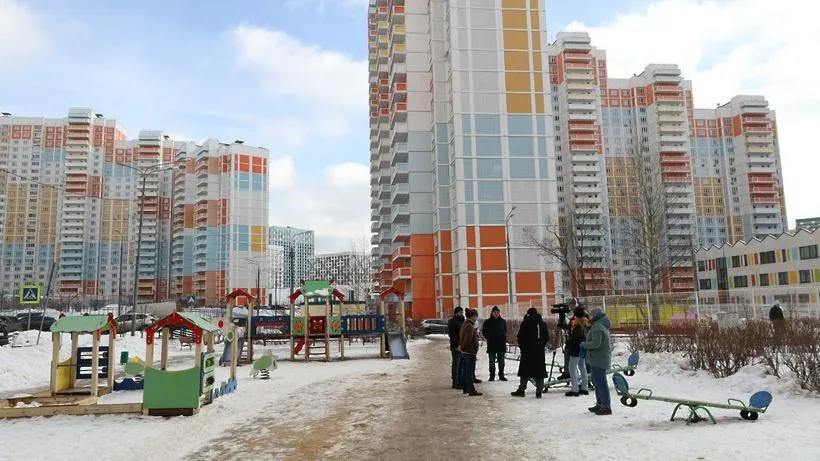 В 16 микрорайоне округа Мытищи прошли встречи с жителями