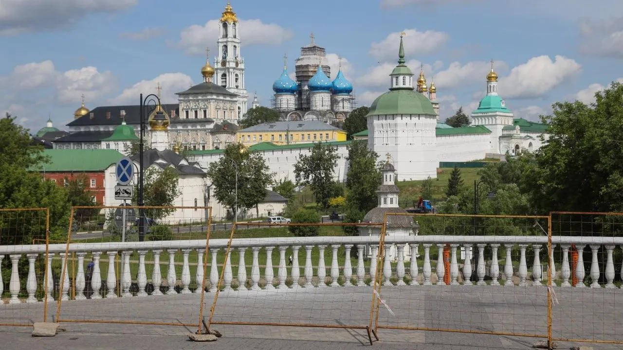 В Сергиевом Посаде ремонтируют главную смотровую площадку «Блинная гора»