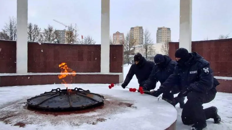 Росгвардейцы почтили память блокадного Ленинграда в Подмосковье