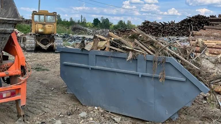 В Щелкове пресекли незаконный сброс строительных отходов