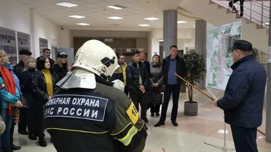 В Подольске провели учения по тушению условного пожара в спортцентре «Юность»