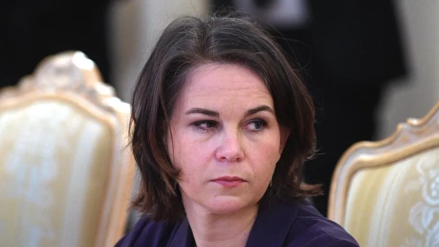 Бербок посоветовала «давить» на Путина из‑за Украины