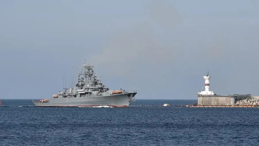 Два безэкипажных катера ВСУ уничтожены российскими военными в Черном море