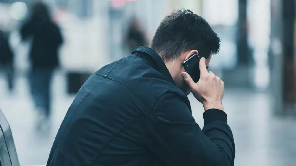 Мошенники развели москвича на 41 млн рублей, представившись его экс-начальником