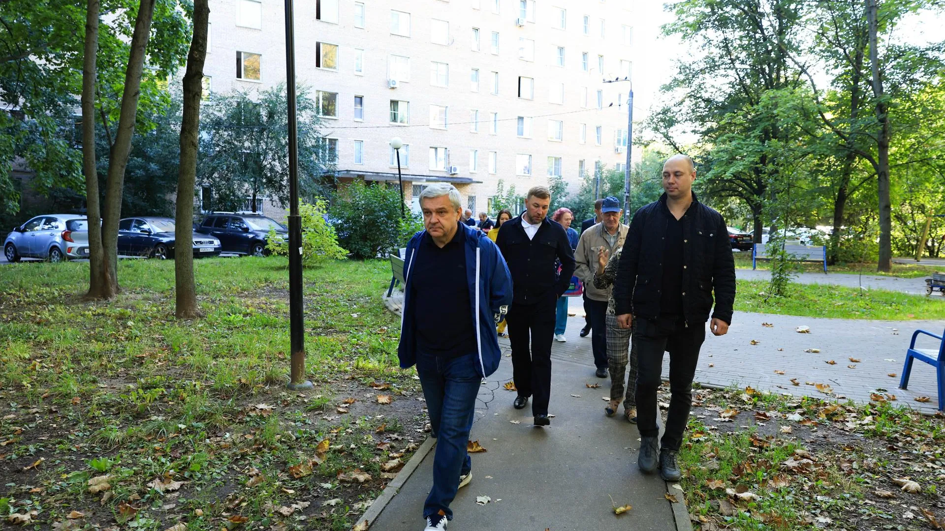В Мытищах проверили содержание дворов на улице Академика Каргина
