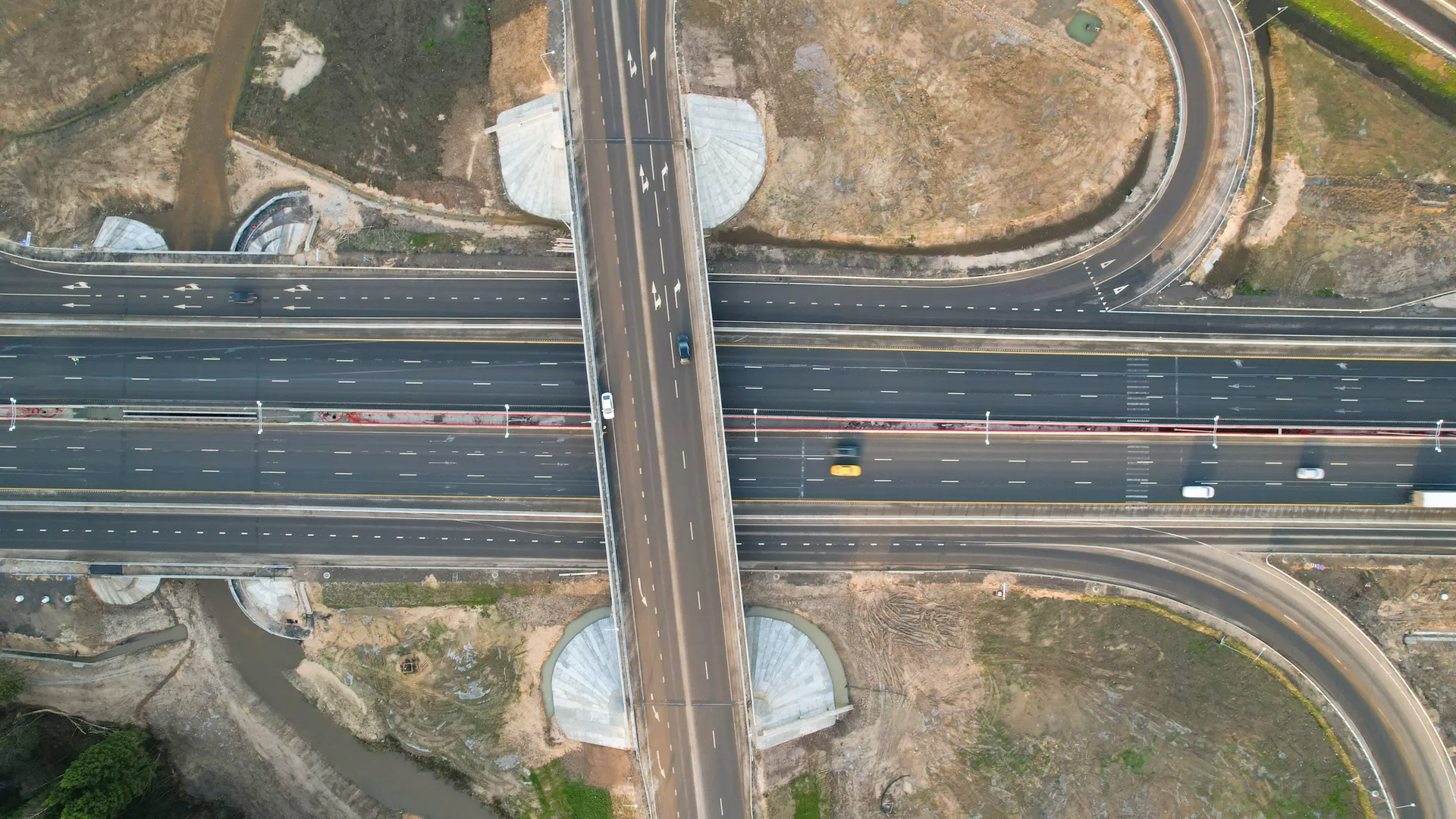 Дороги Подмосковья во вторник утром были загружены на 5 баллов