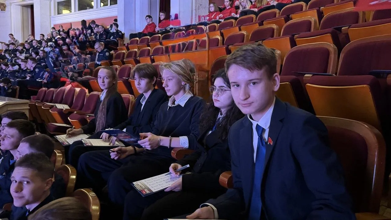 Ученики лицея Химок написали военно-патриотический диктант