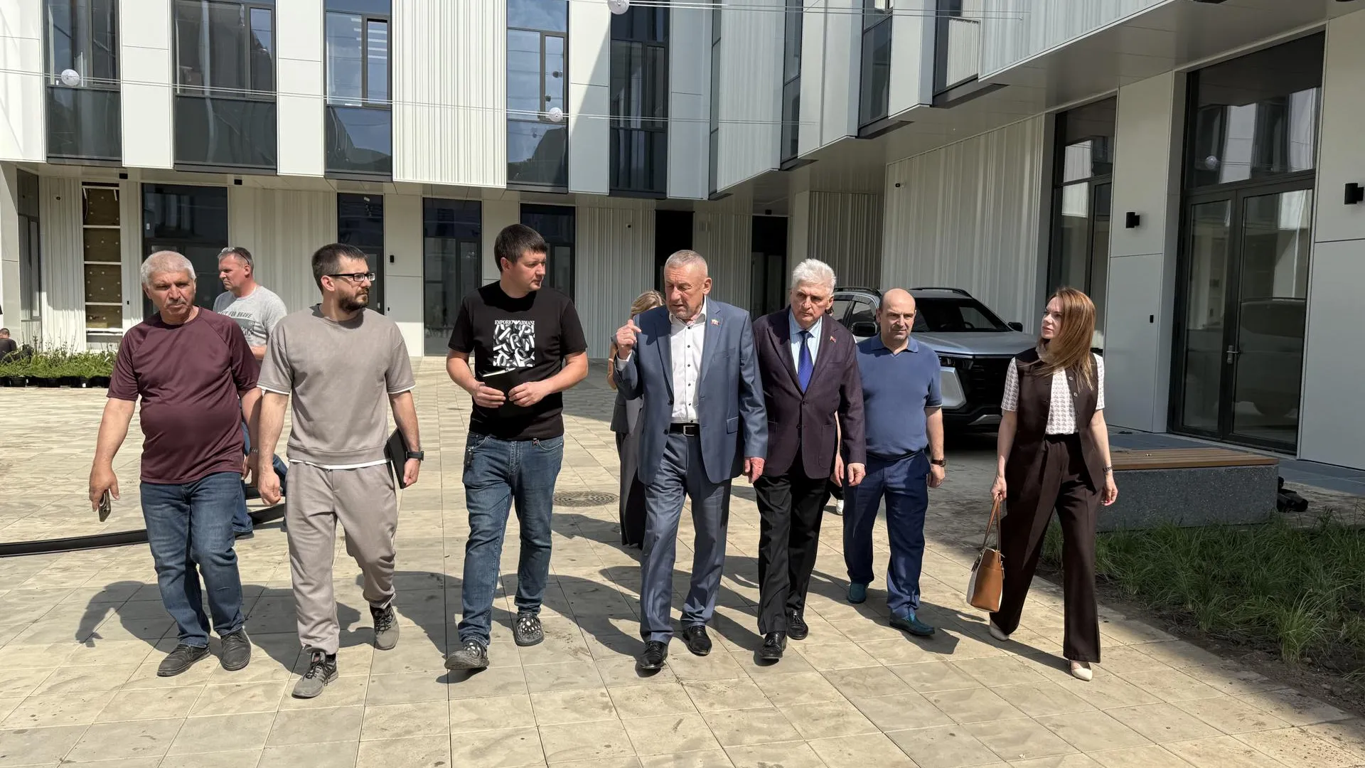 в Подмосковье откроются новые поликлиника и детсад