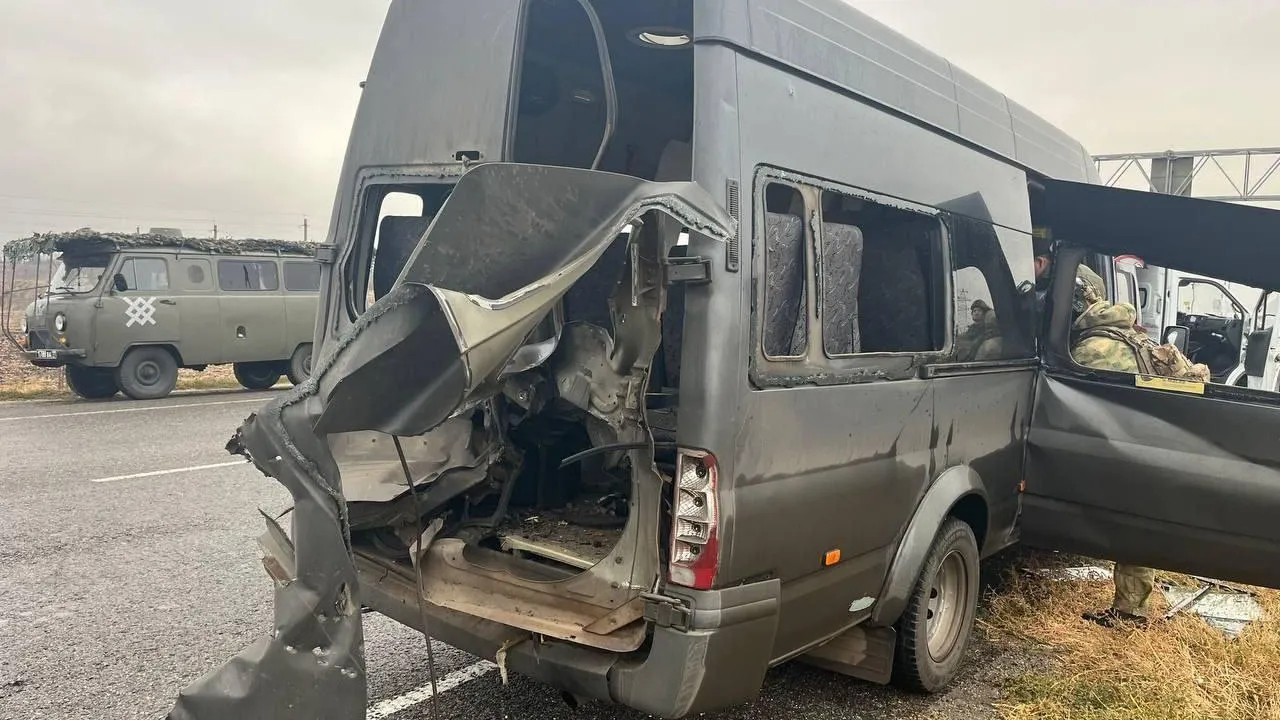 Под Белгородом ВСУ атаковали рейсовый автобус, пострадали 4 взрослых, 4 ребенка