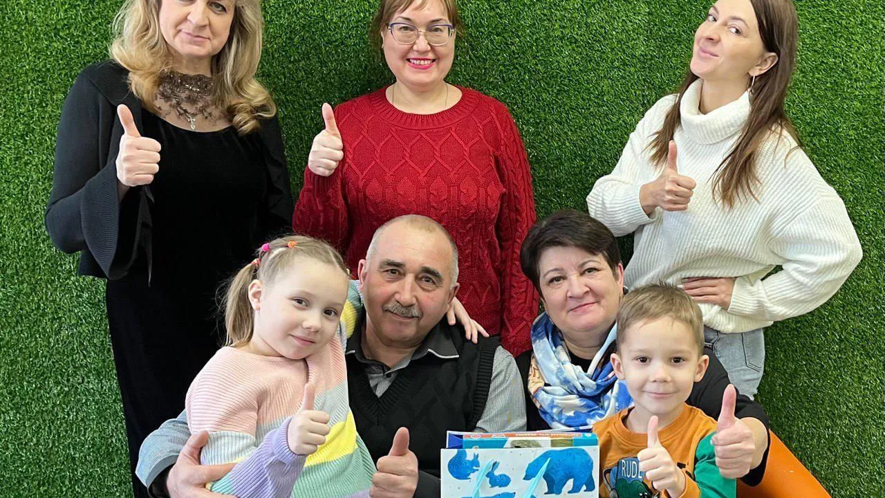 Более 7 тыс жителей Подмосковья проходят обучение в Университете приемных родителей