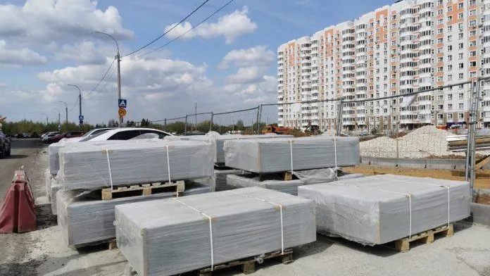 Работы по благоустройству пешеходной зоны в мкрн Кузнечики Подольска идут по графику