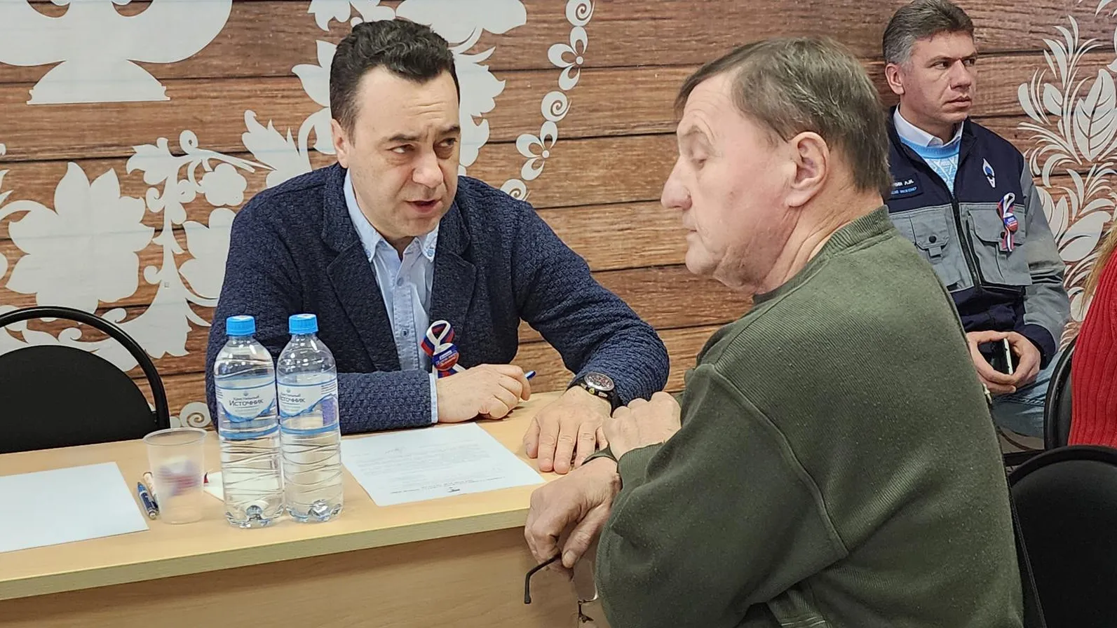 Жители Повадина задали вопросы во время выездного приема администрации Домодедова