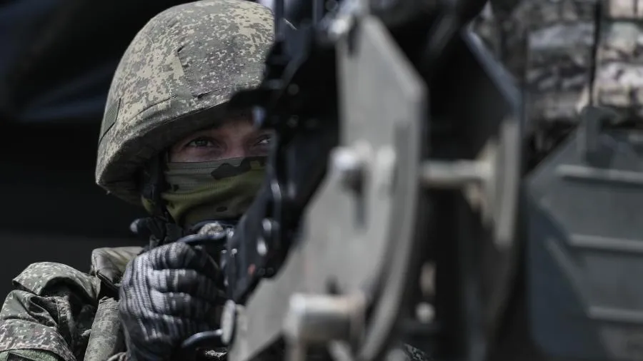 Российские войска проводят ряд контрнаступательных операций в Курской области