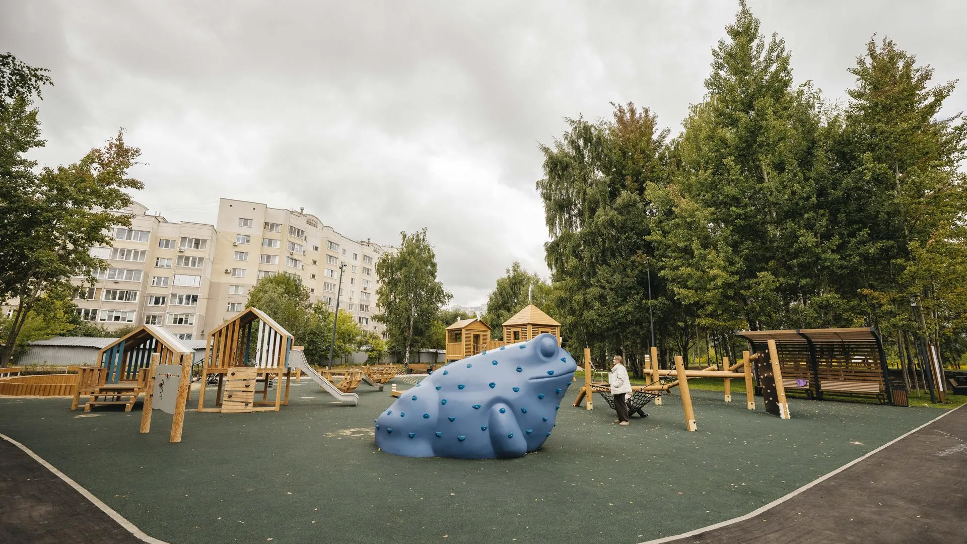 В Ивантеевке открыли благоустроенную набережную реки Уча