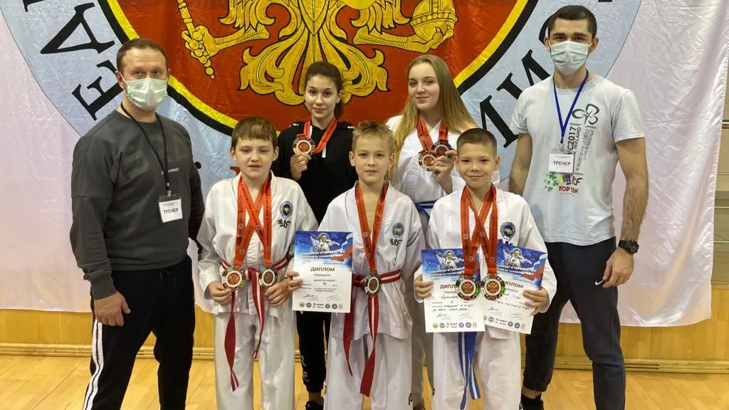 17 призовых мест завоевали спортсмены Люберец на чемпионате России по тхэквондо