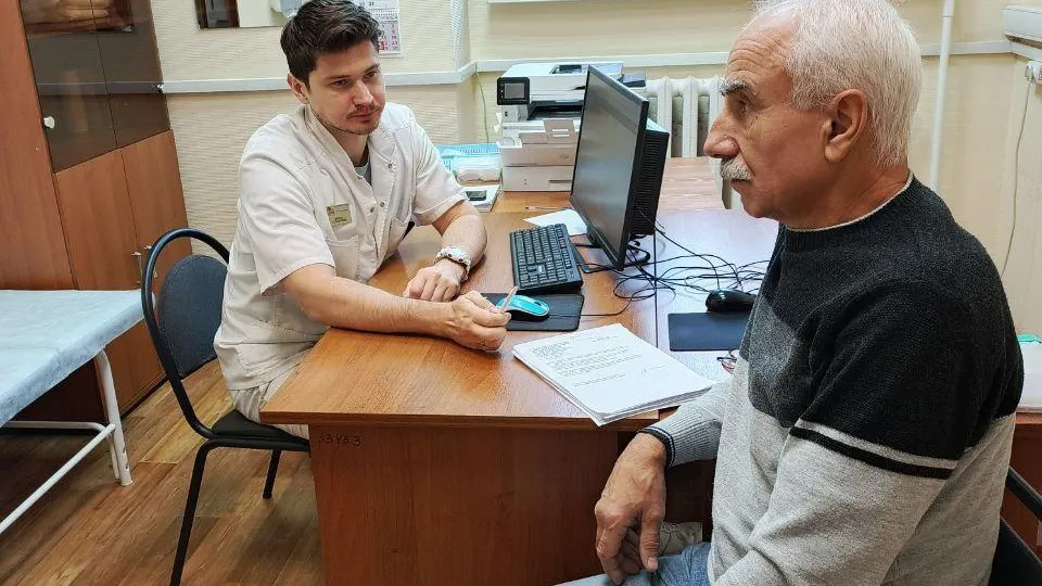 Врач-онколог провел прием маломобильных пациентов в поселке Архангельское Красногорска