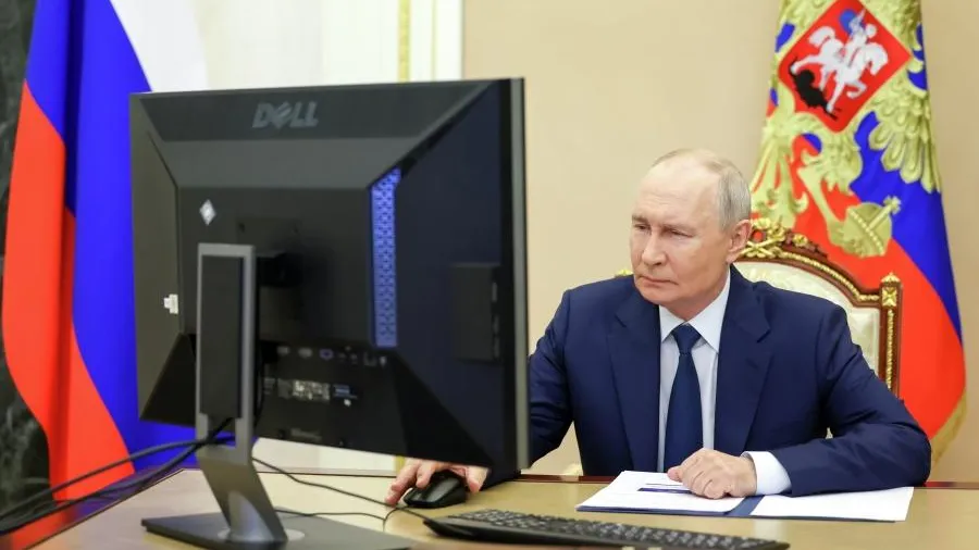 Путин принял участие в онлайн-голосовании на выборах депутатов Госдумы