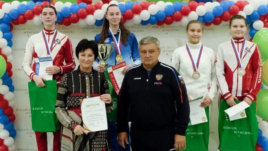 Рапиристка из Подмосковья стала чемпионкой всероссийского турнира по фехтованию