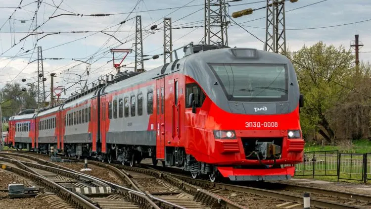 «Трансмашхолдинг» поставит РЖД 14 комфортабельных электропоездов к ноябрю 2019 года