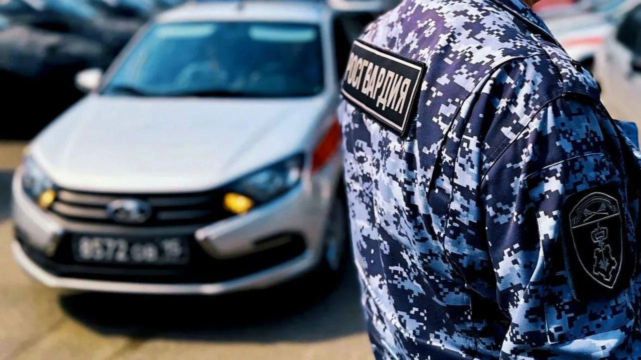 Росгвардейцы Подмосковья задержали подозреваемую в краже одежды из магазина