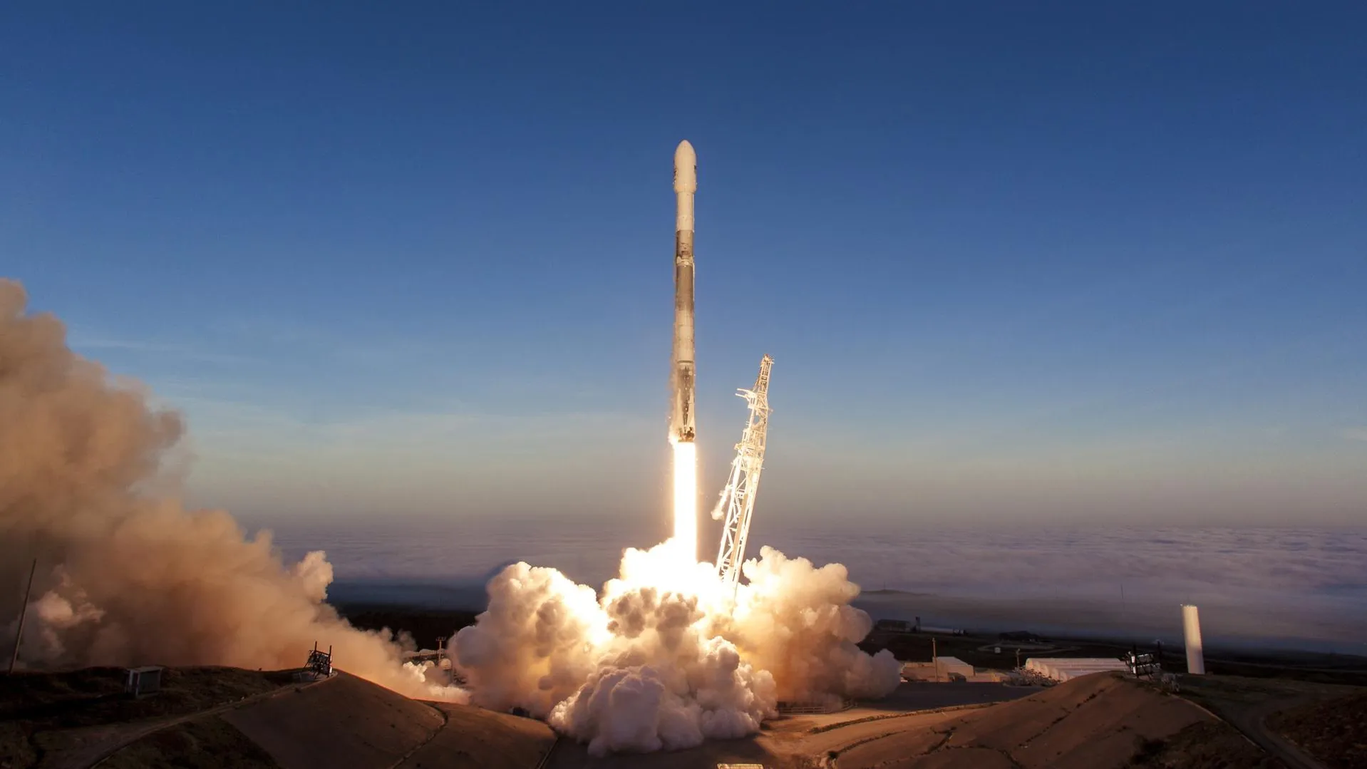 Запуск ракеты‑носителя Falcon 9 перенесли