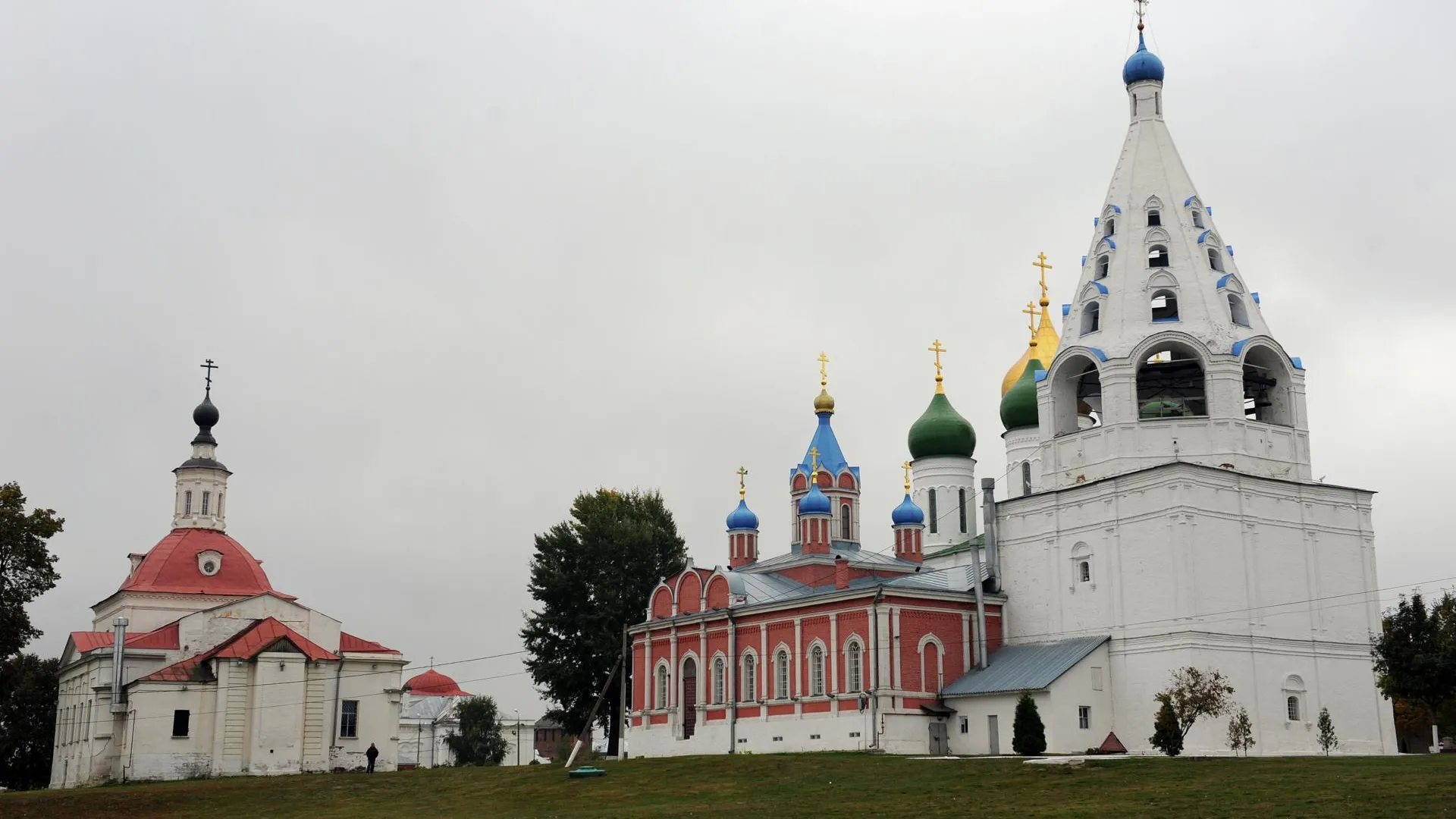 Губернатор Тульской области поздравил Подмосковье с 90‑летием