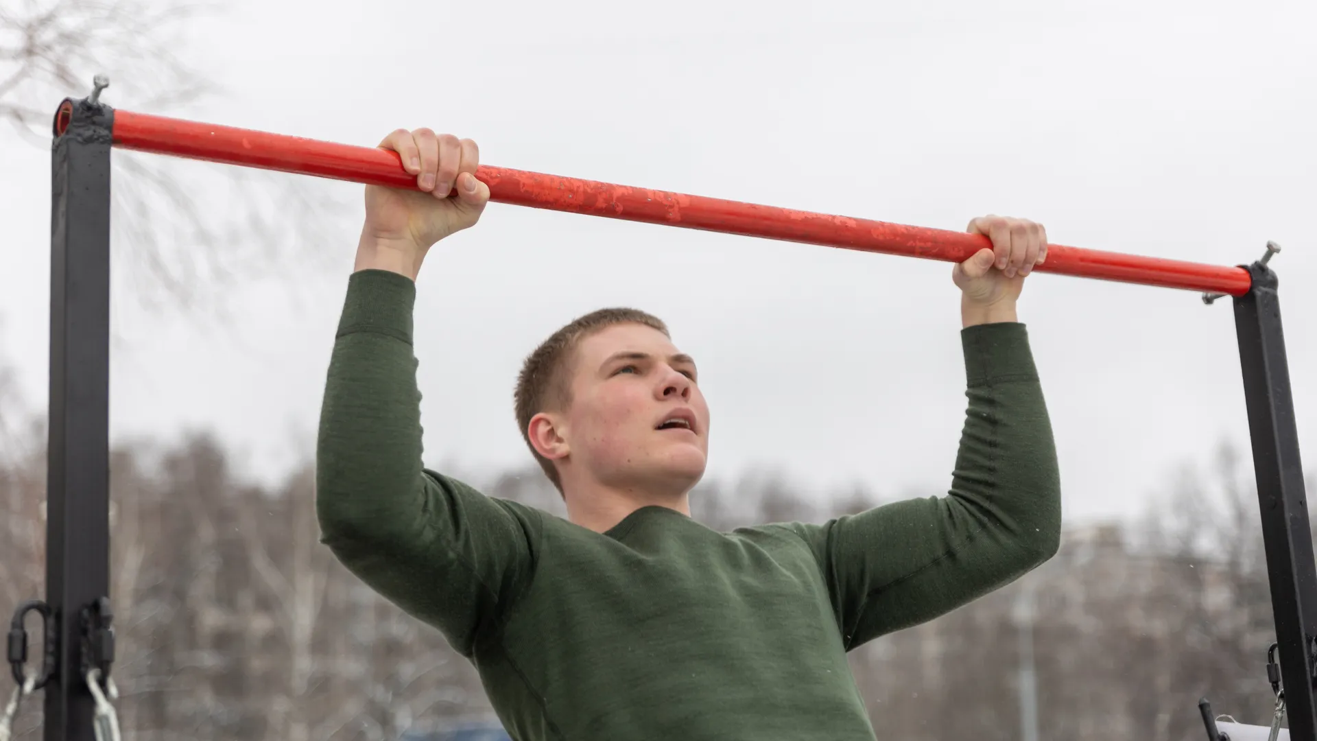 Обливание и телемост: как прошла акция «Быть здоровым — это модно» в Красногорске