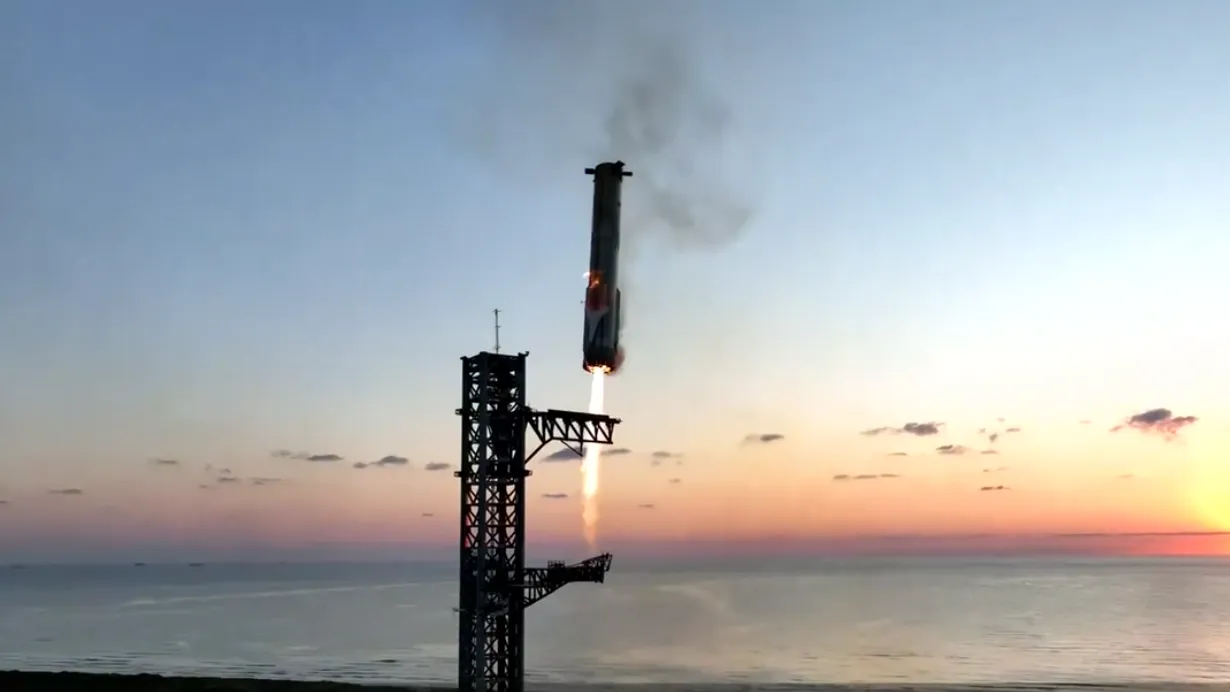 SpaceX впервые смогла вернуть на землю первую ступень Starship
