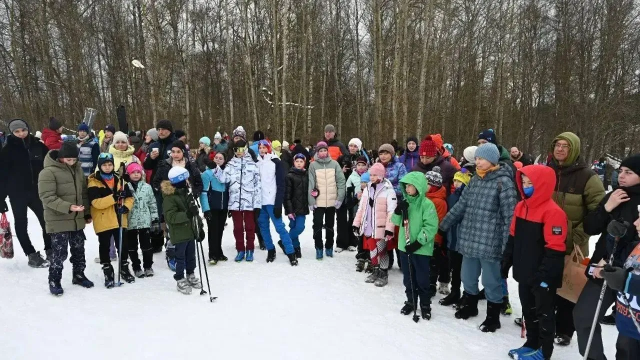 В Серпухове прошла детская лыжная гонка на 600 участников