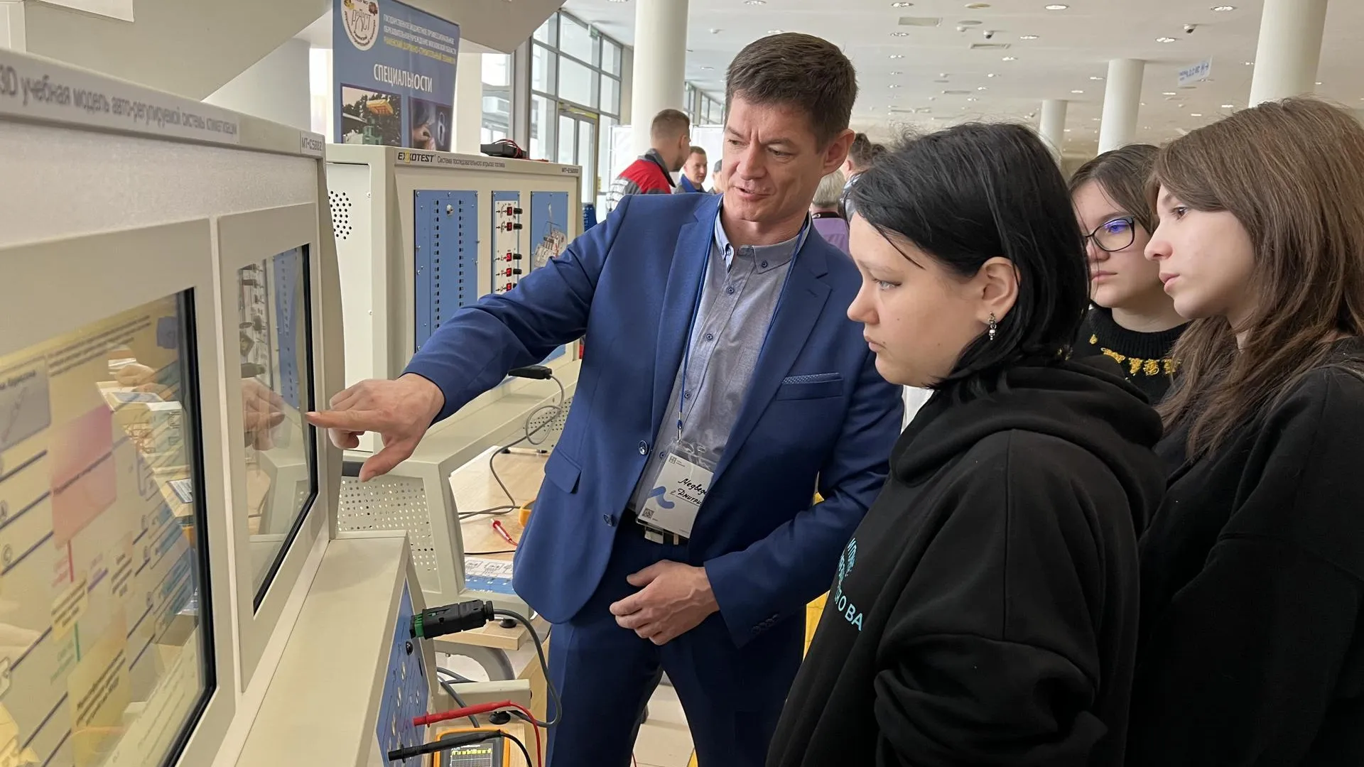 В Подмосковье продолжаются фестивали профессий «Путь навыков»