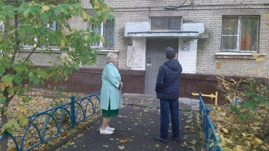 Депутат Мособлдумы оценила качество ремонта подъездов в поселке Коренево Люберец