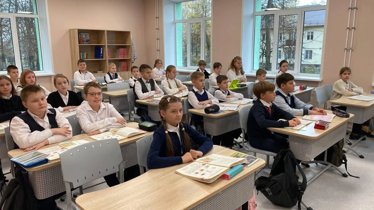 В Подмосковье продолжается акция «Киноуроки в школах»