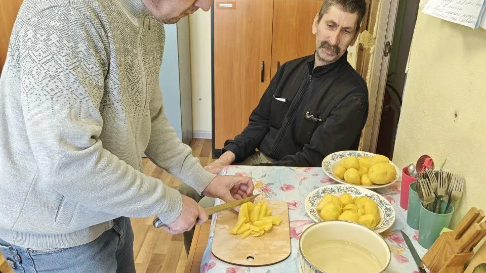 Инвалиды из Подольска осваивают навыки самостоятельной жизни