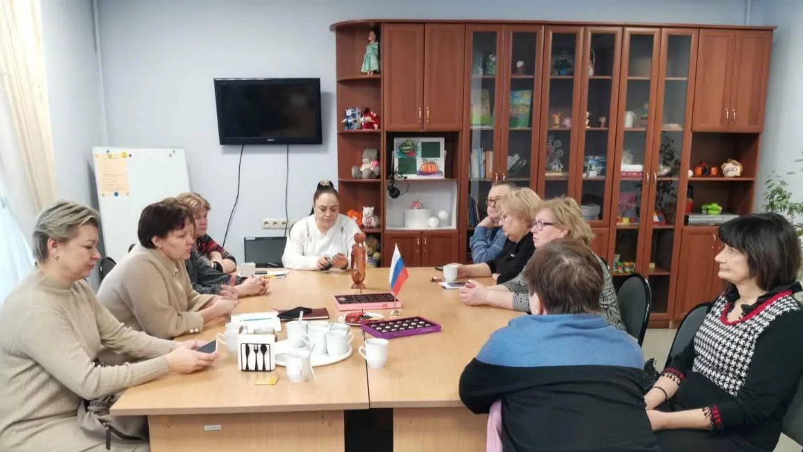 Встреча специалистов опеки с приемными семьями прошла в Домодедове