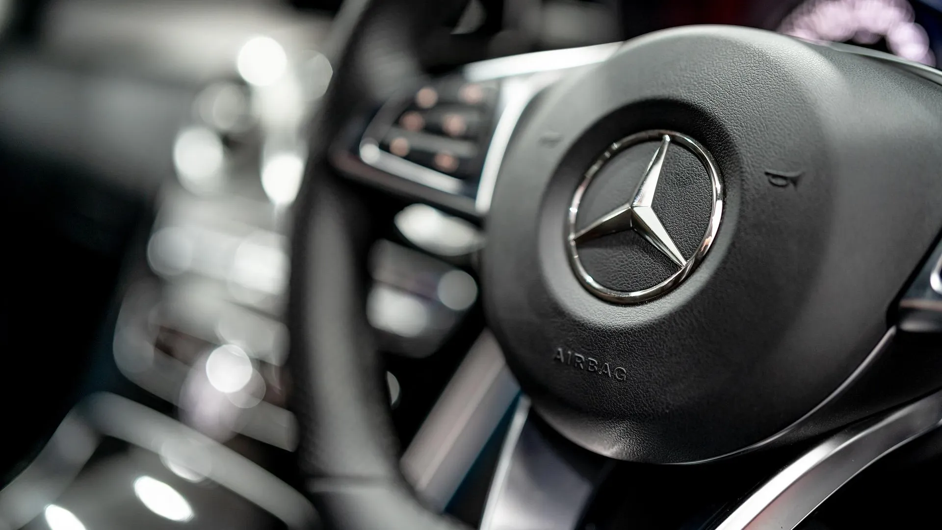Дилер «Автодом» купил подмосковный завод Mercedes